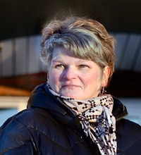 Ansiktsporträtt Mervi Kostet, tema Vård i annans hem.