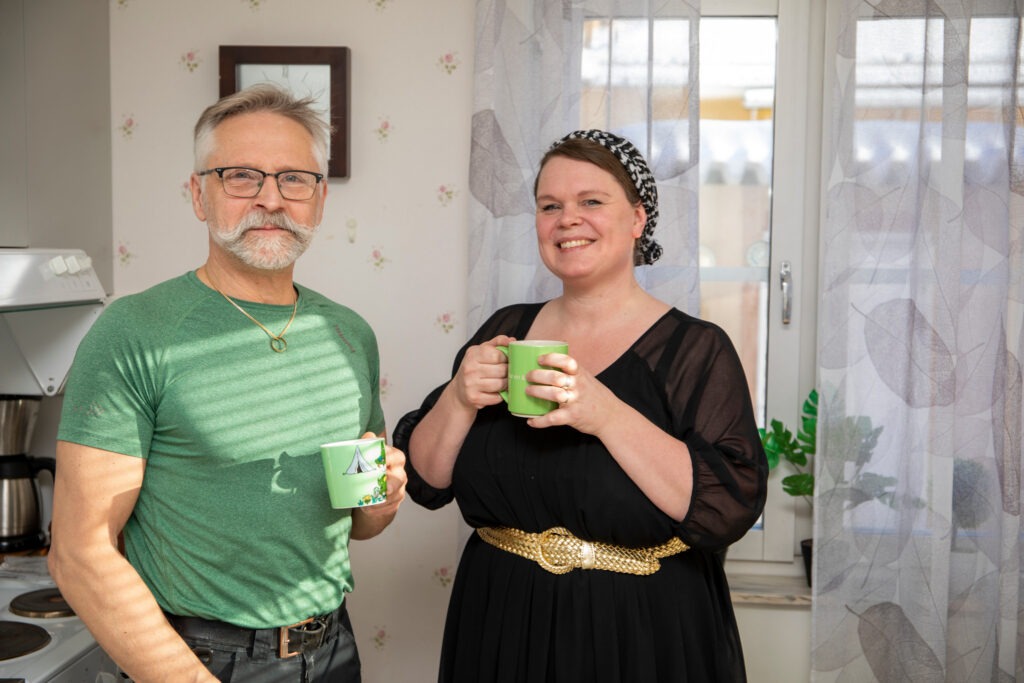 Chefoskopet resultat. Yngve Holmgren, undersköterska och arbetsplatsombud, och Linda Gustafsson, enhetschef i hemtjänsten.