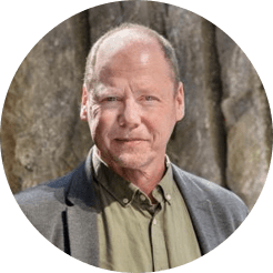 Anders Ivarsson, professor vid Södertörns högskola, forskar om administration.