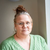Ansiktsporträtt Jonna Johansson.