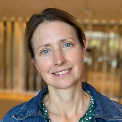Elin Forsell forskar om hur man kan mäta organisatoriska friskfaktorer.